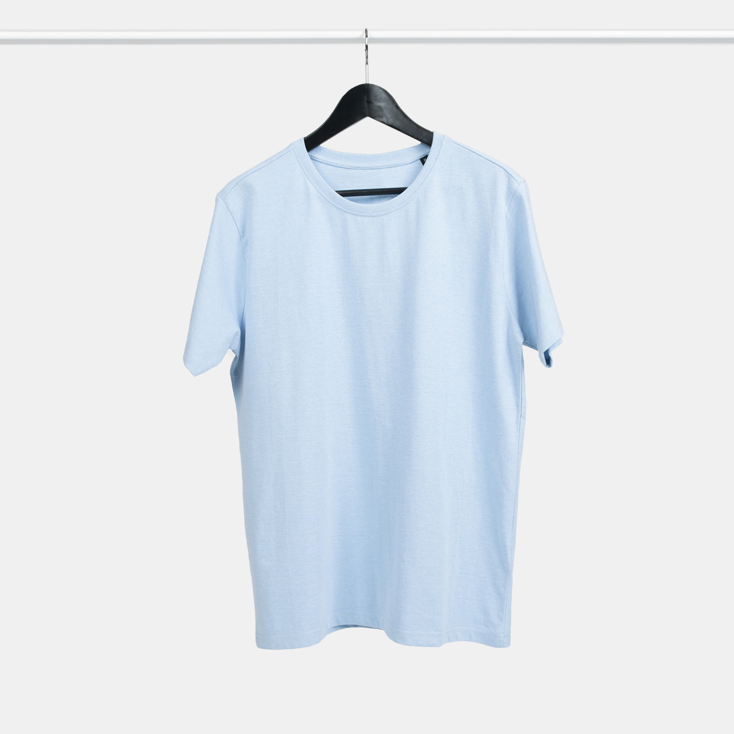 Genanvendt T-shirt i lyseblå til mænd fra A-PIONEER