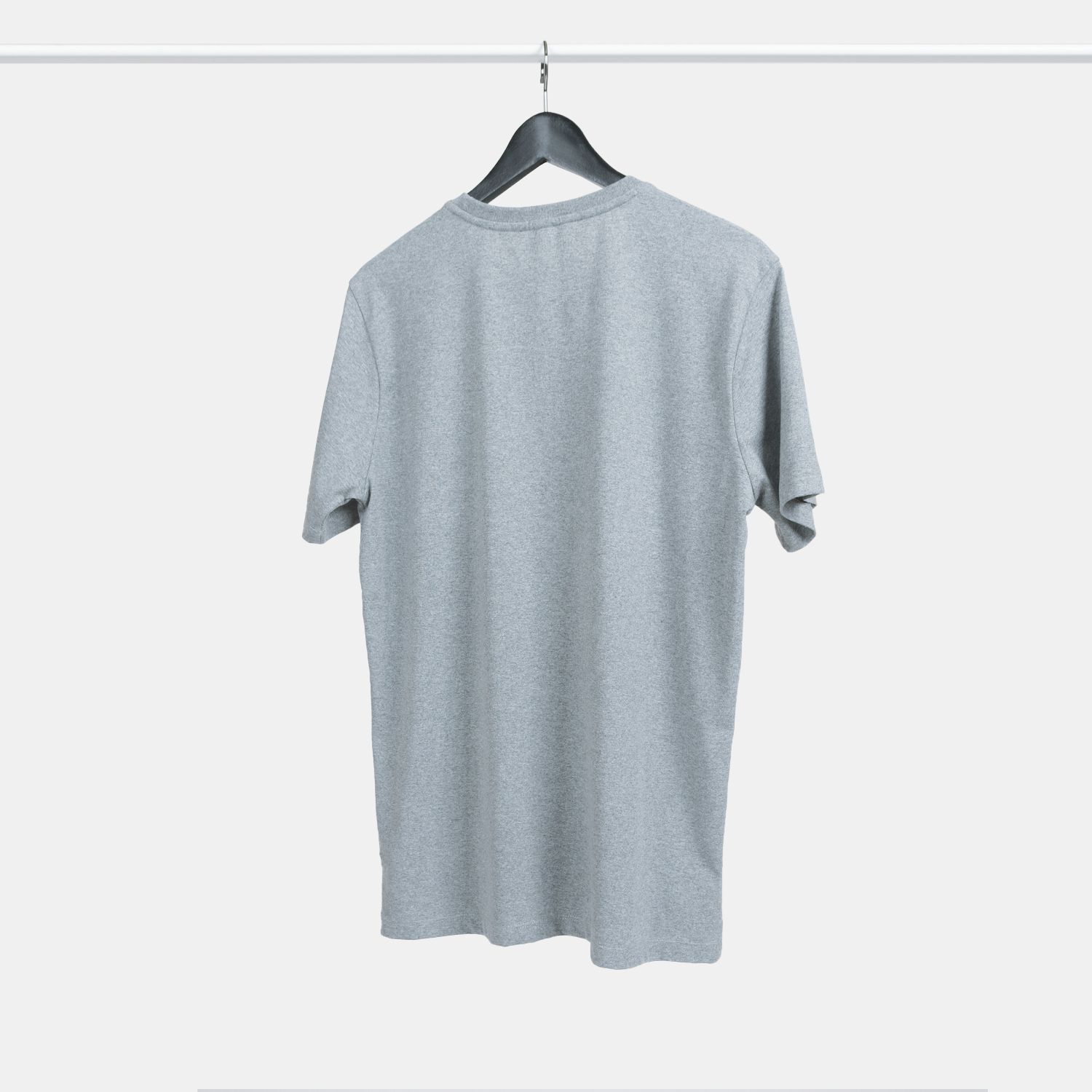 Genanvendt T-shirt i gråmelange til mænd, bagfra, fra A-PIONEER